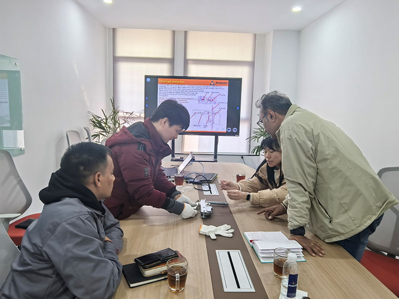 Pertukaran Teknologi Rentas Batas: Lawatan Pelanggan Antarabangsa menyimpulkan dengan latihan penyelenggaraan yang berjaya